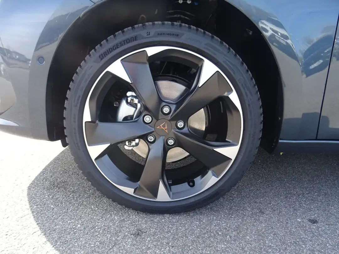CUPRA Leon - Thumbnail 14