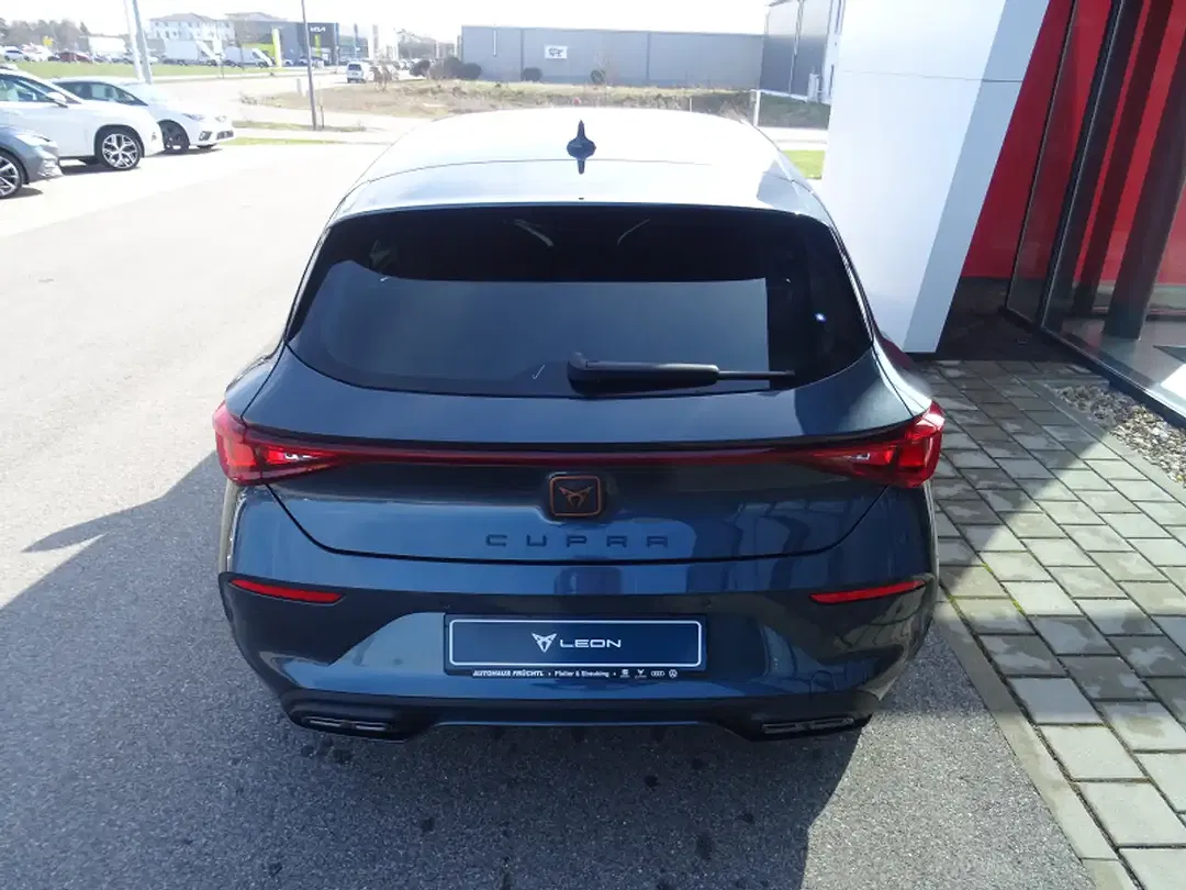 CUPRA Leon - Thumbnail 4