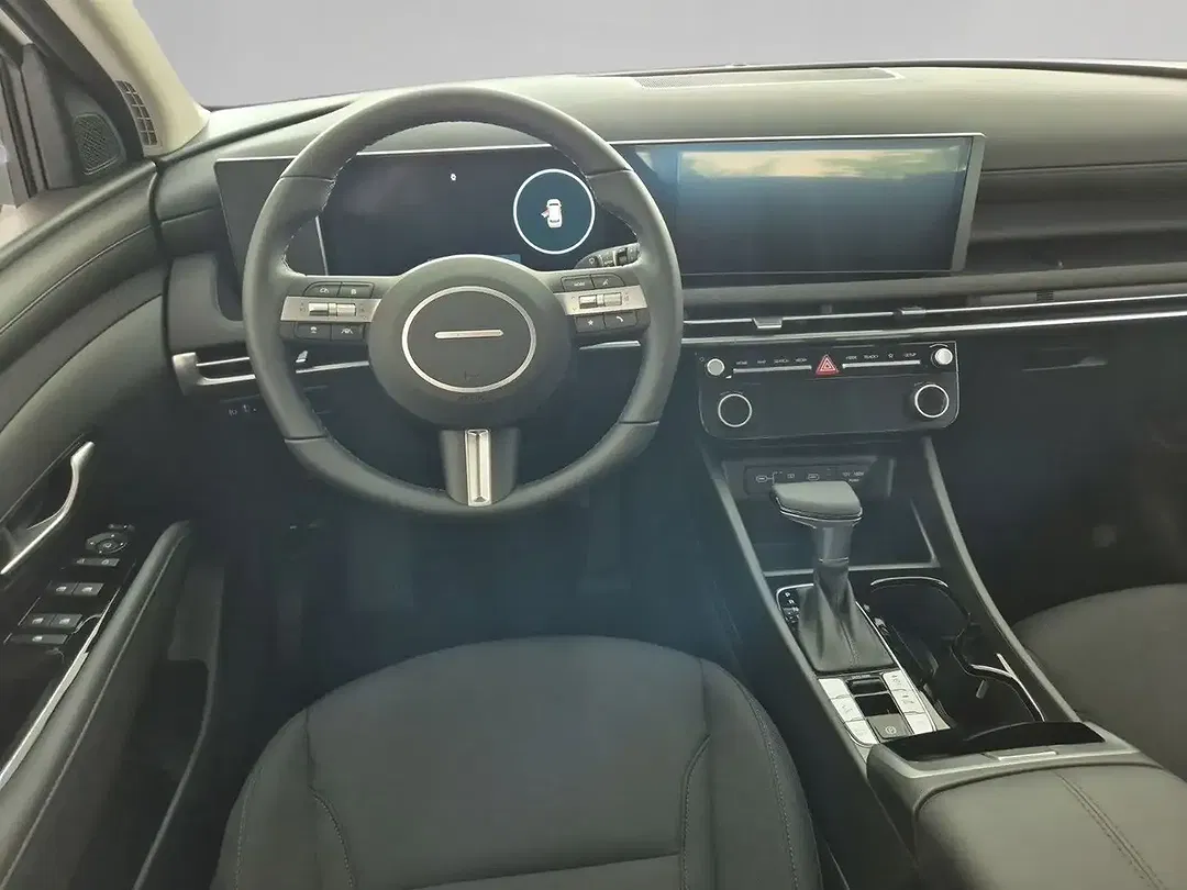 Hyundai TUCSON - Thumbnail 9