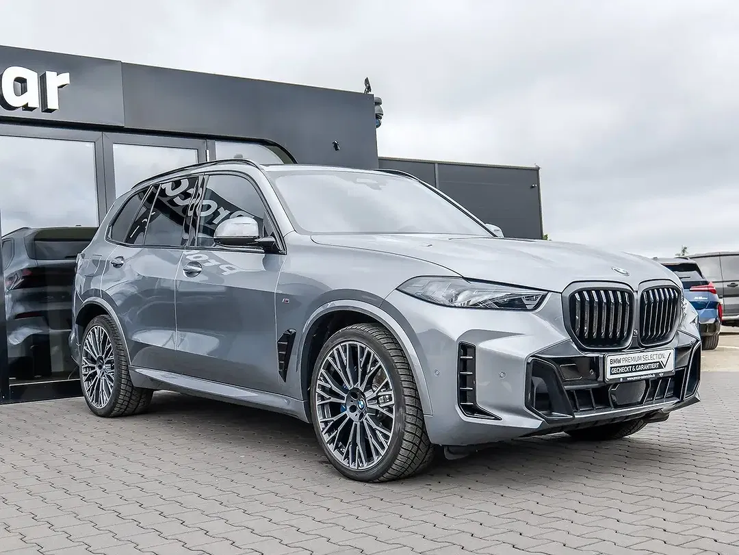 BMW X5 - Thumbnail 6