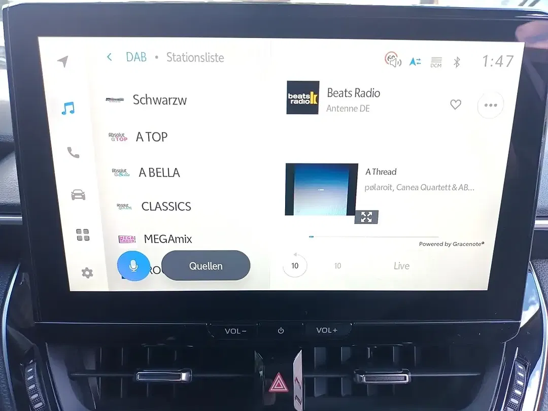 Toyota Corolla - Thumbnail 9