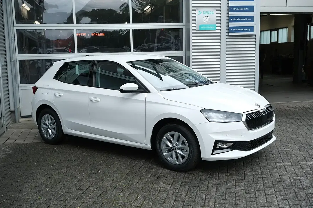 Skoda Fabia - Thumbnail 3