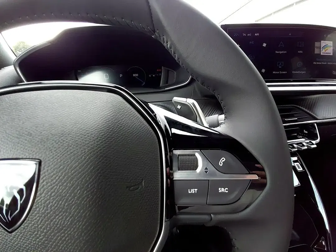 Peugeot 2008 - Thumbnail 14