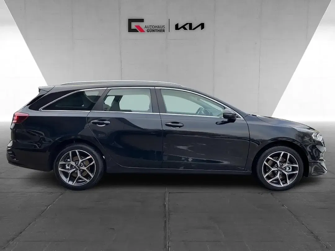 Kia Ceed SW / cee'd SW - Thumbnail 4