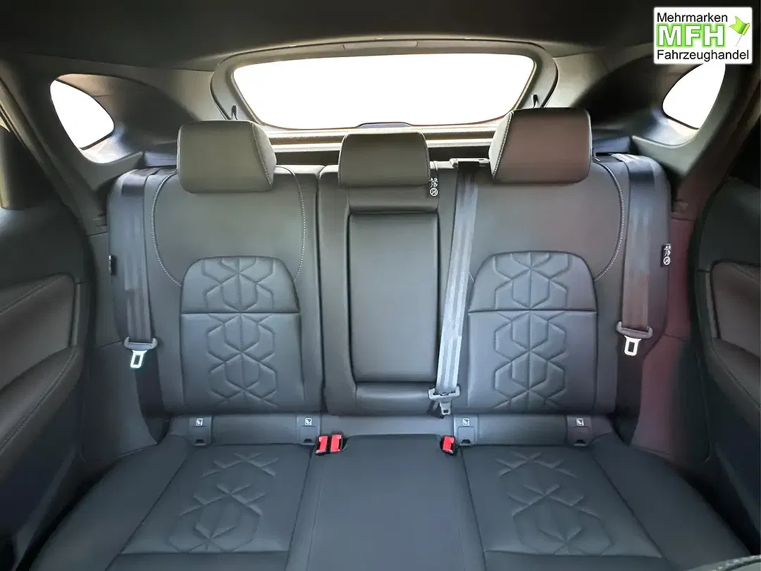 Nissan Qashqai - Thumbnail 12