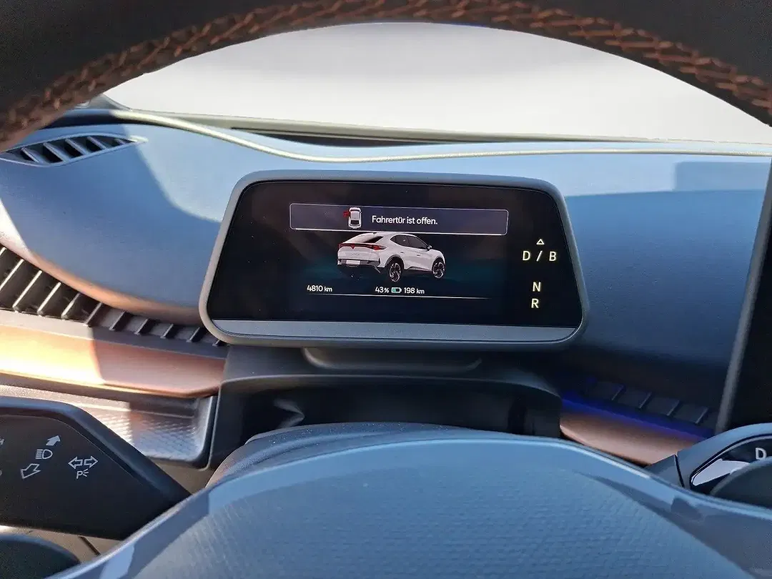 CUPRA Tavascan - Thumbnail 9