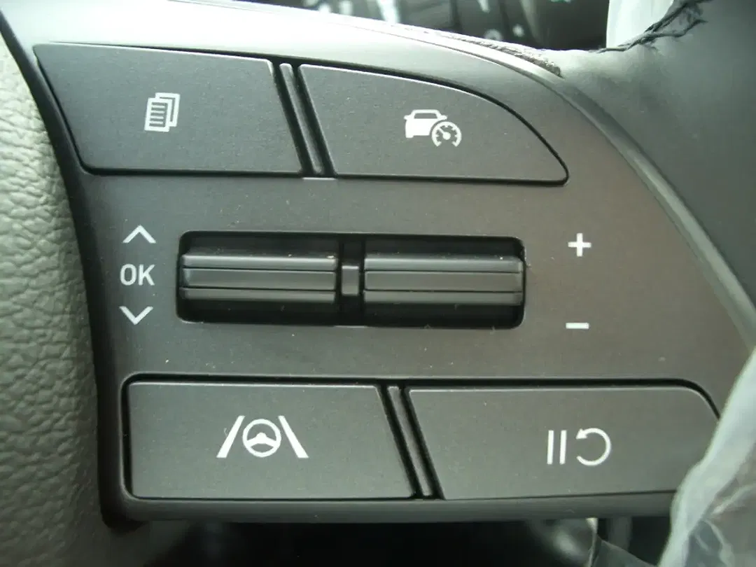Hyundai i20 - Thumbnail 13