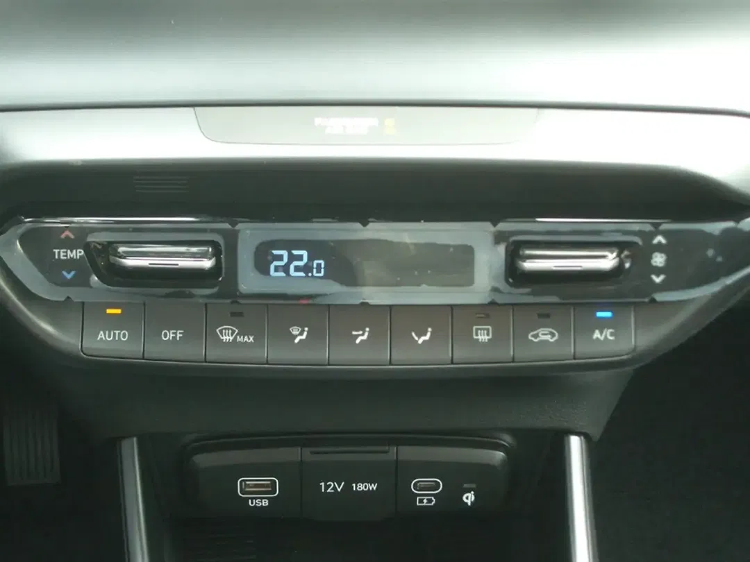Hyundai i20 - Thumbnail 17