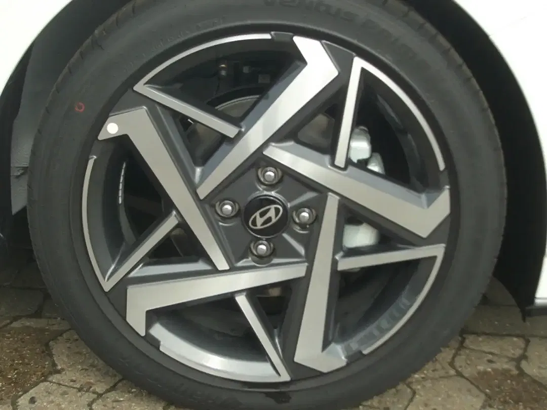 Hyundai i20 - Thumbnail 6