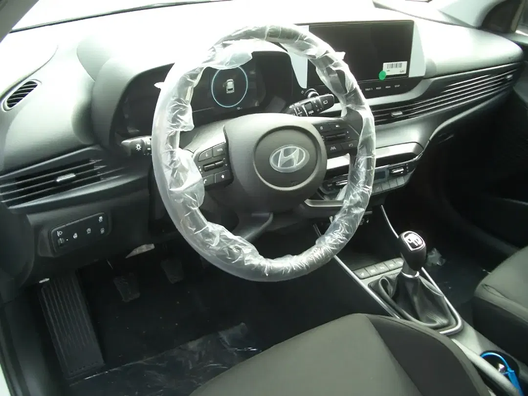 Hyundai i20 - Thumbnail 8