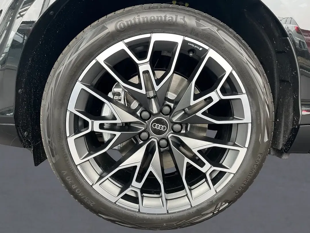 Audi Q3 - Thumbnail 13