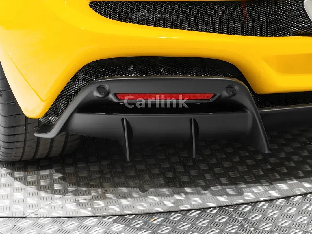 Ferrari 296 GTB - Thumbnail 8