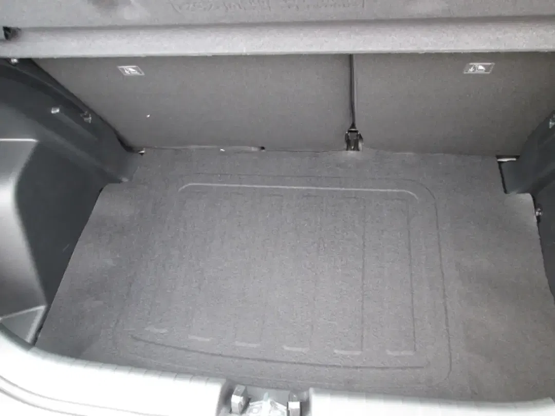Hyundai i20 - Thumbnail 5