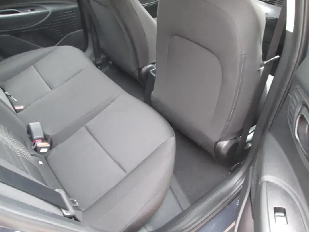 Hyundai i20 - Thumbnail 6