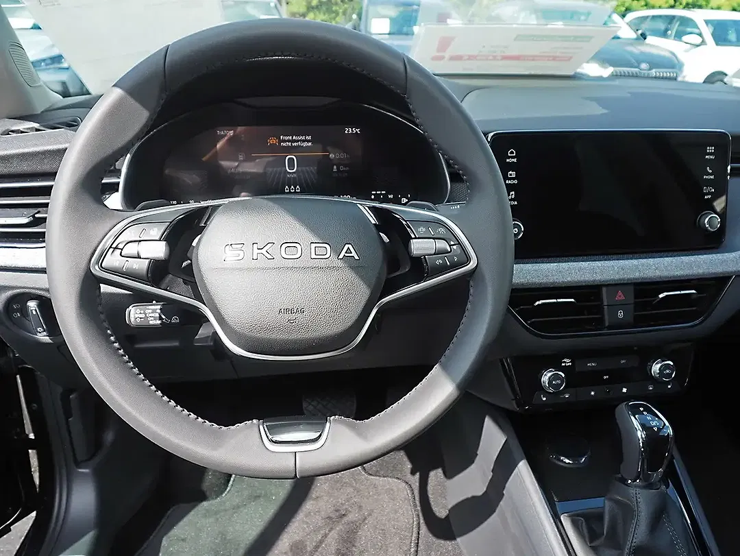 Skoda Kamiq - Thumbnail 4