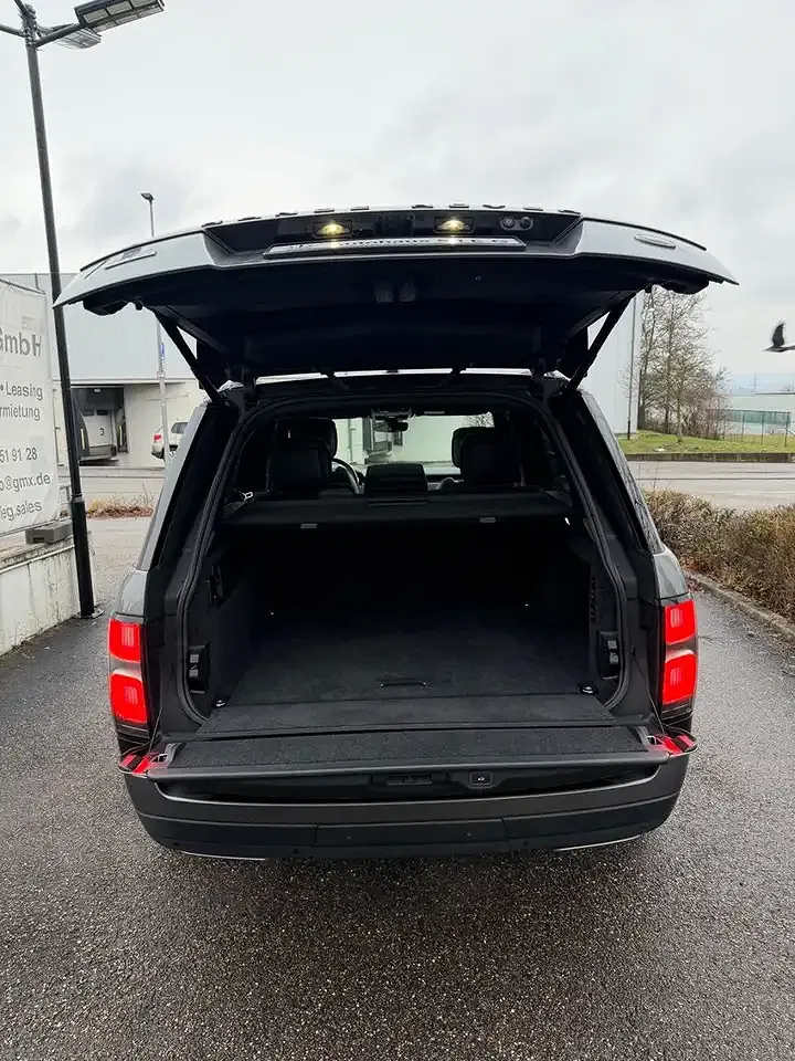 Land Rover Range Rover - Thumbnail 10