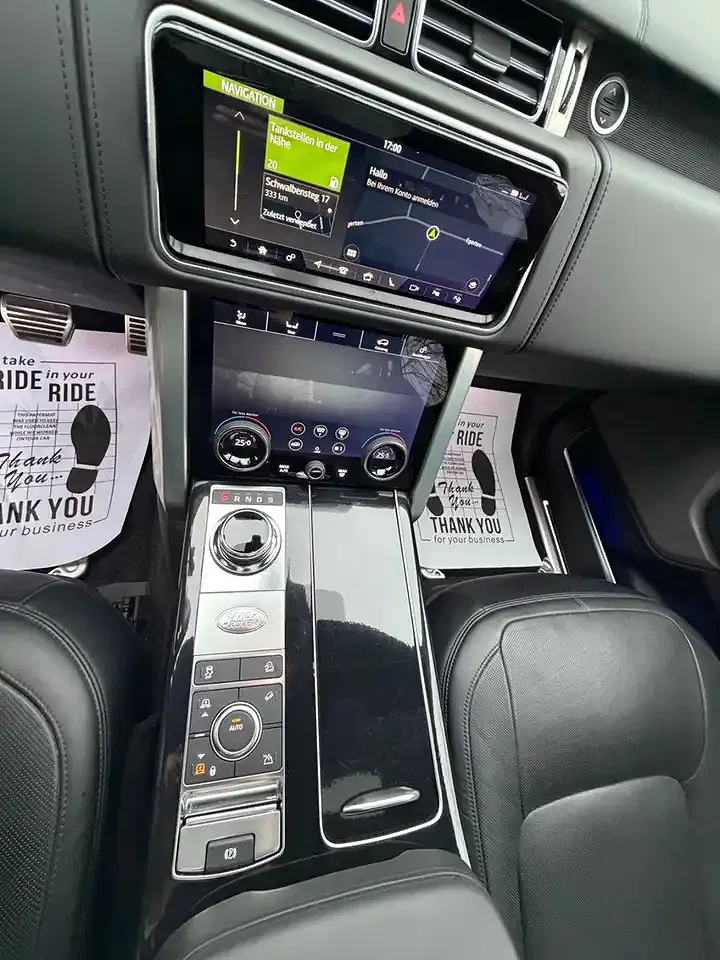 Land Rover Range Rover - Thumbnail 15