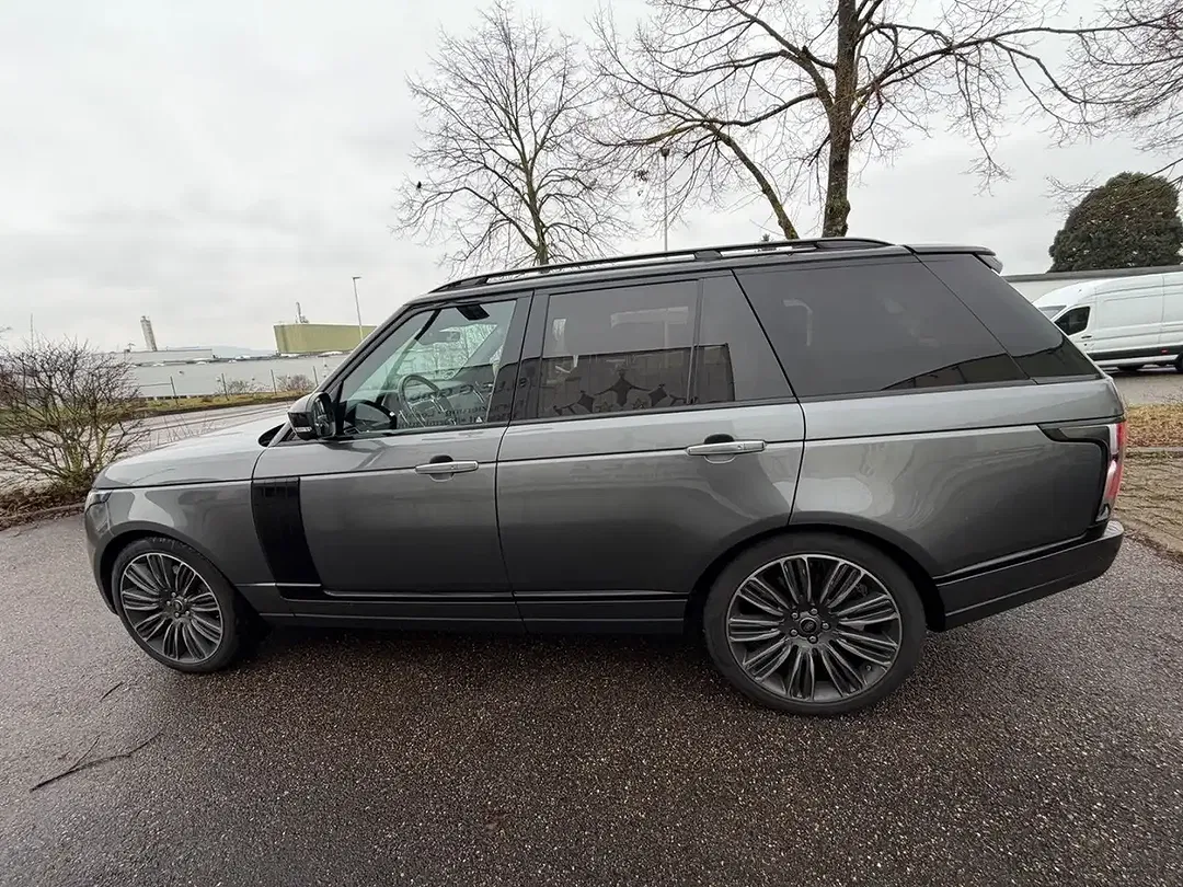 Land Rover Range Rover - Thumbnail 5