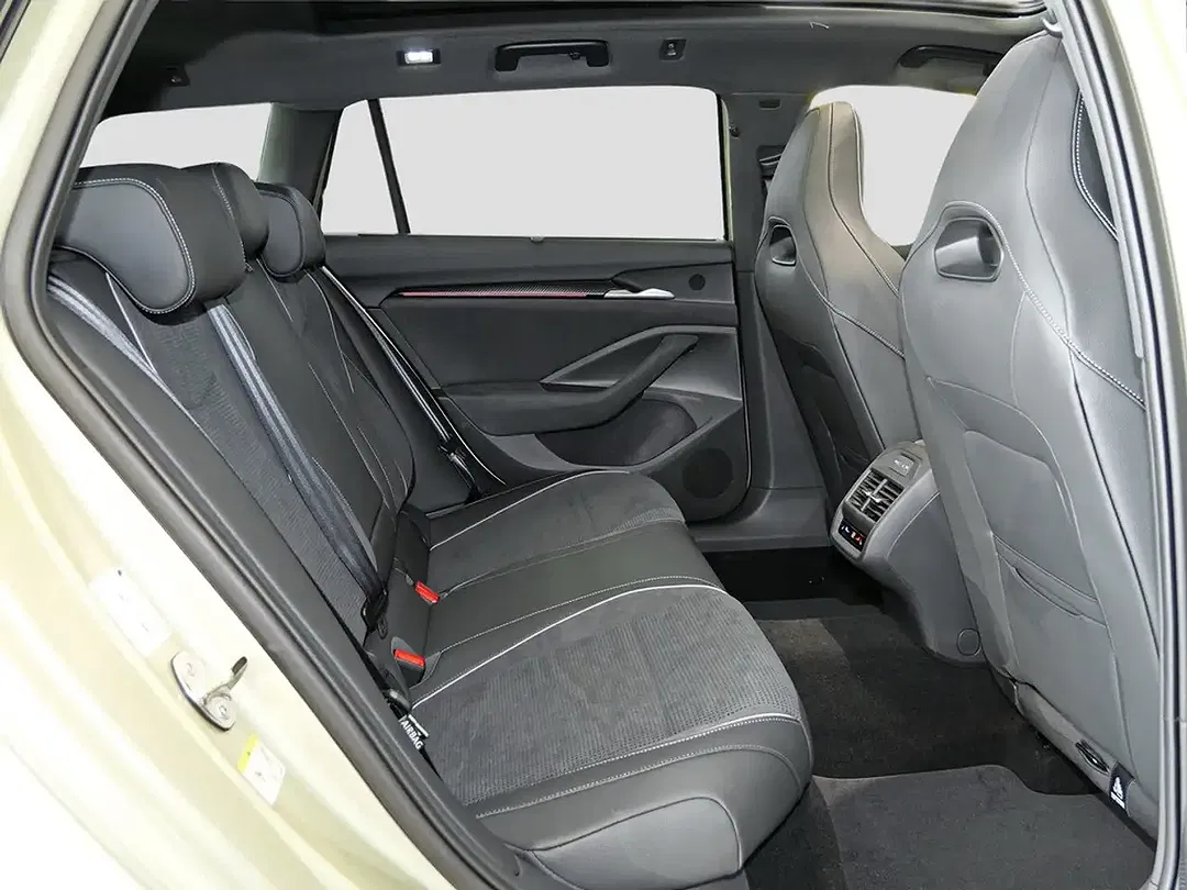 Skoda Superb - Thumbnail 10