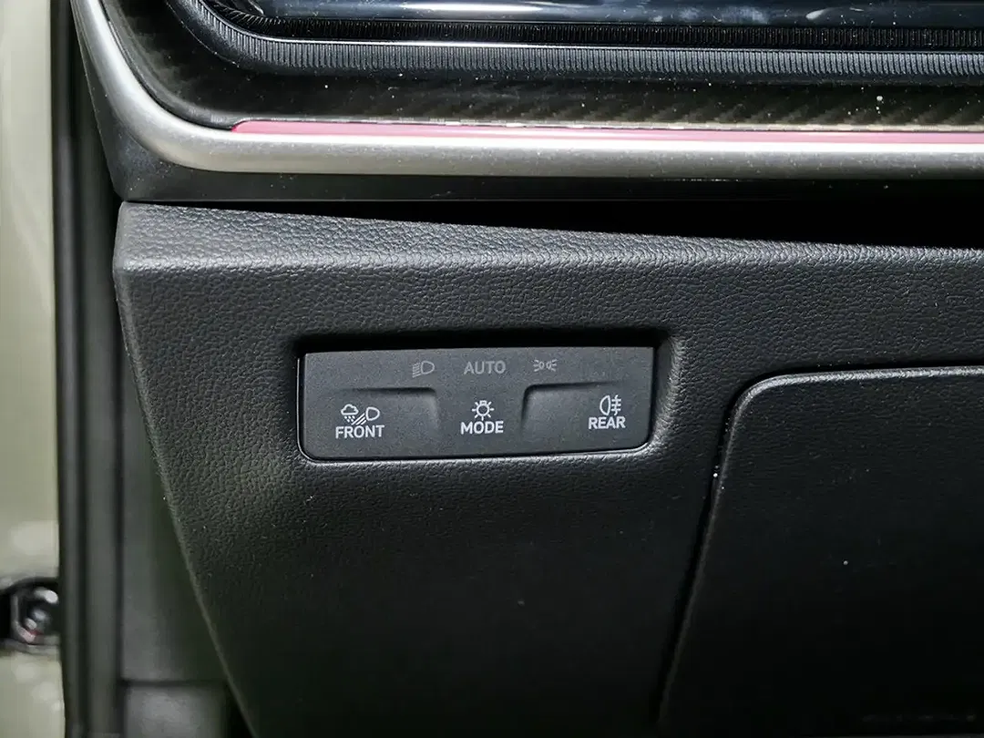 Skoda Superb - Thumbnail 14
