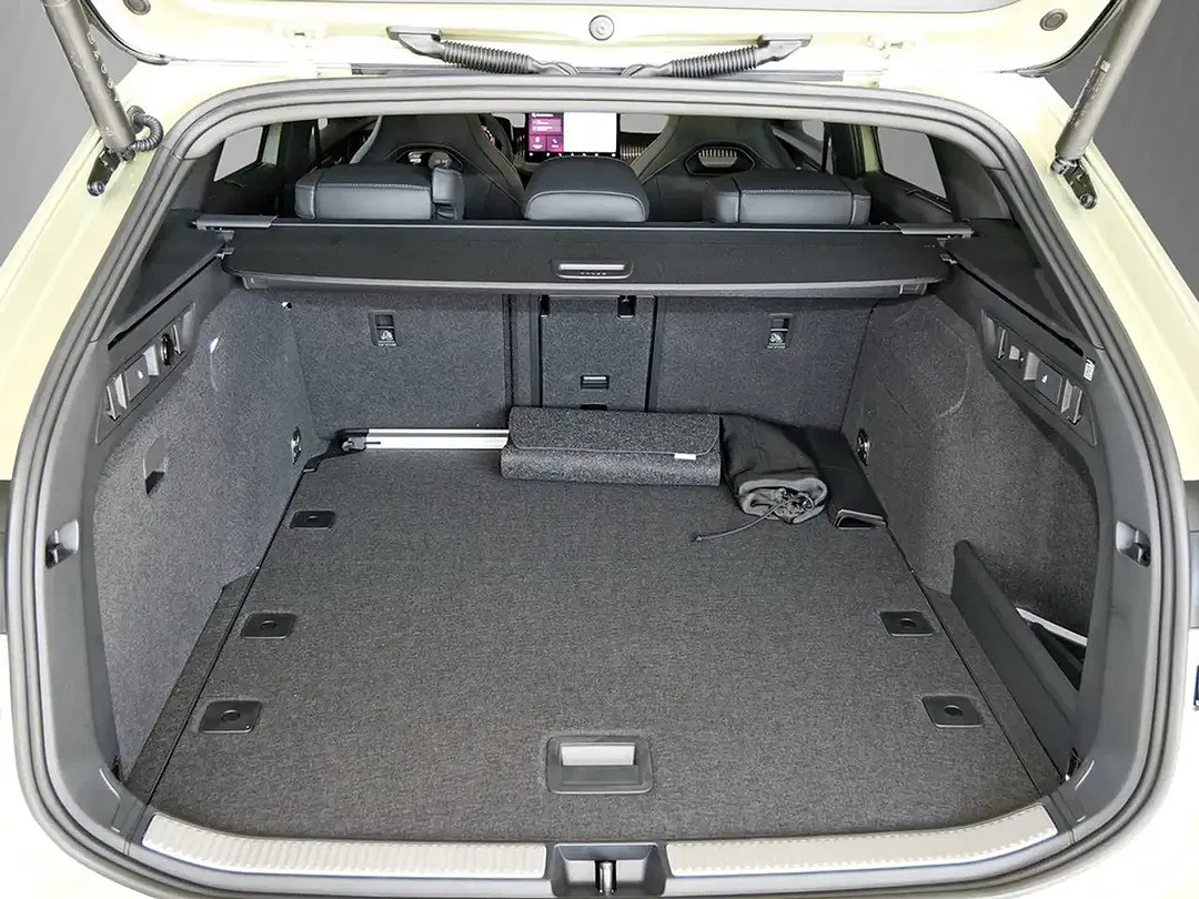 Skoda Superb - Thumbnail 6