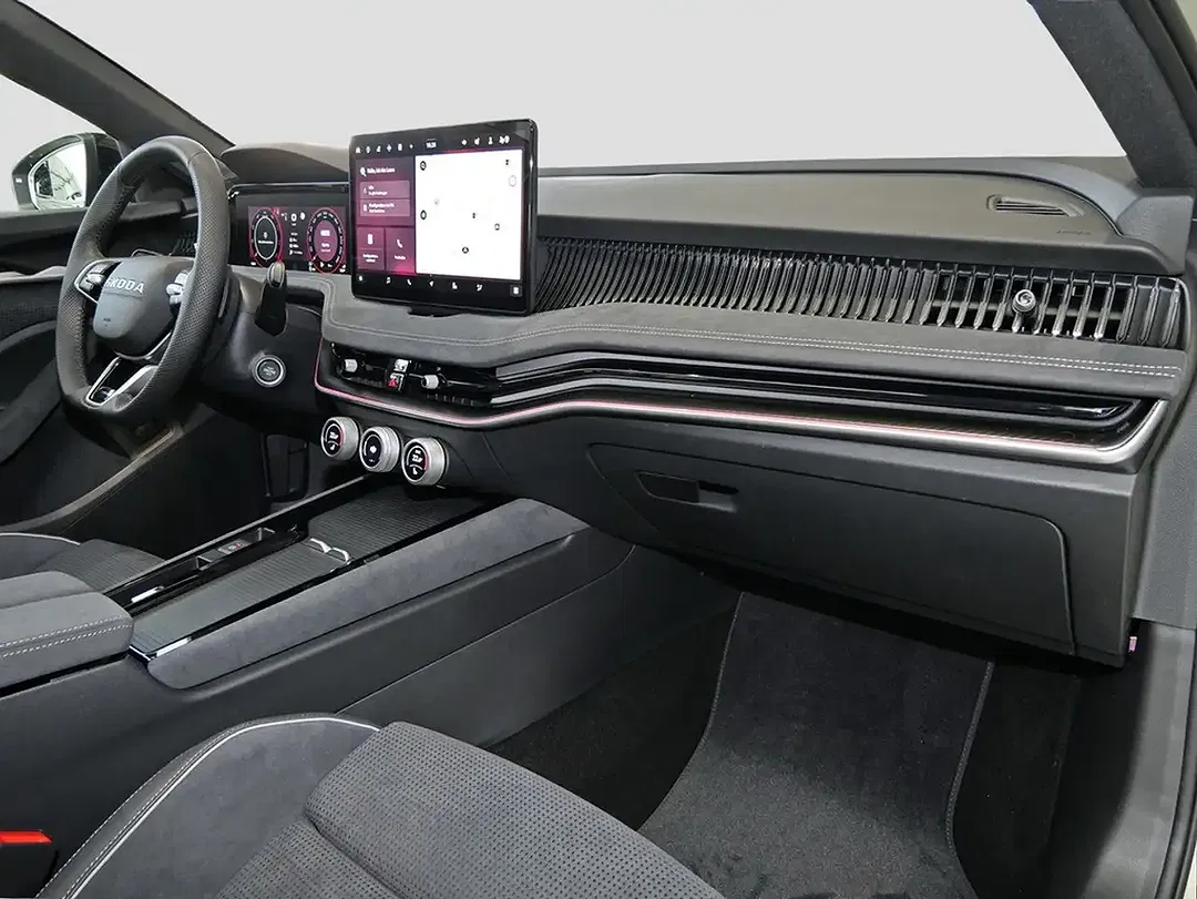 Skoda Superb - Thumbnail 8
