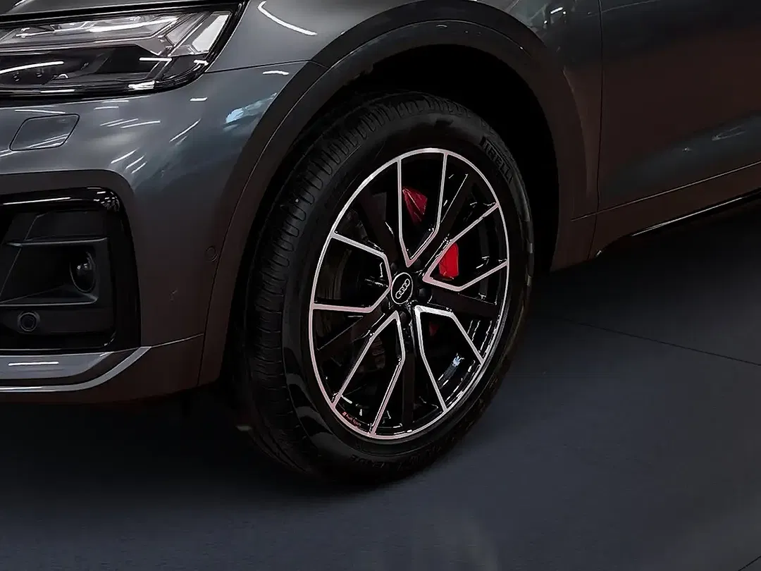 Audi Q5 - Thumbnail 13