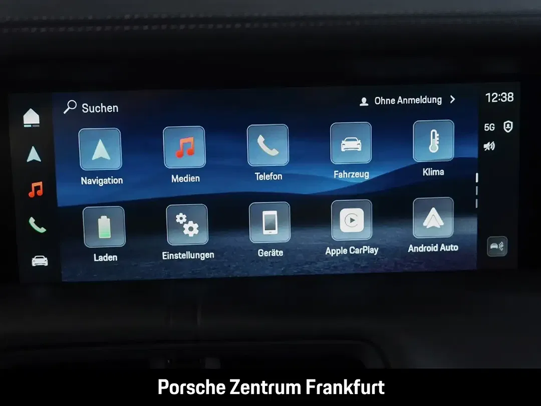 Porsche Taycan - Thumbnail 9