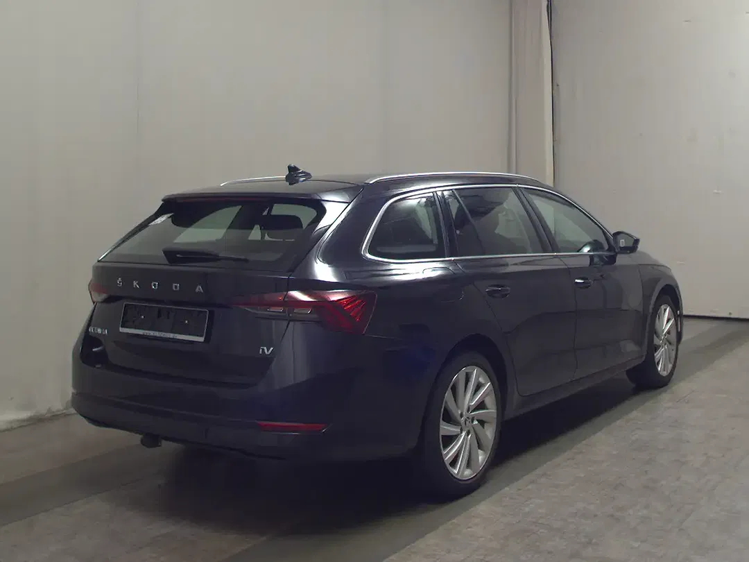 Skoda Octavia - Thumbnail 3