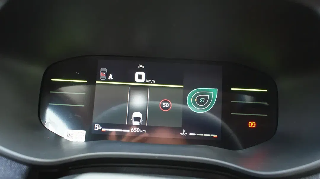 Dacia Sandero - Thumbnail 13