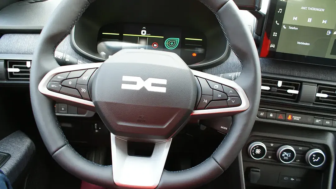 Dacia Sandero - Thumbnail 14