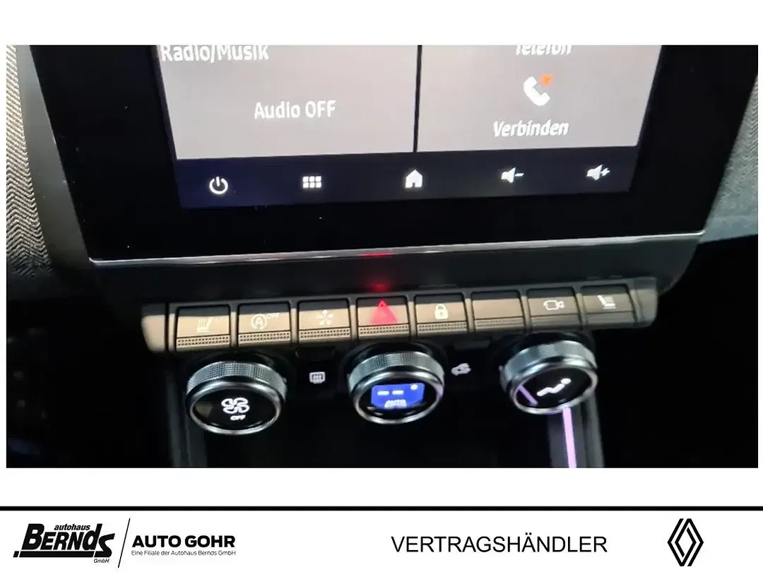 Renault Clio - Thumbnail 14