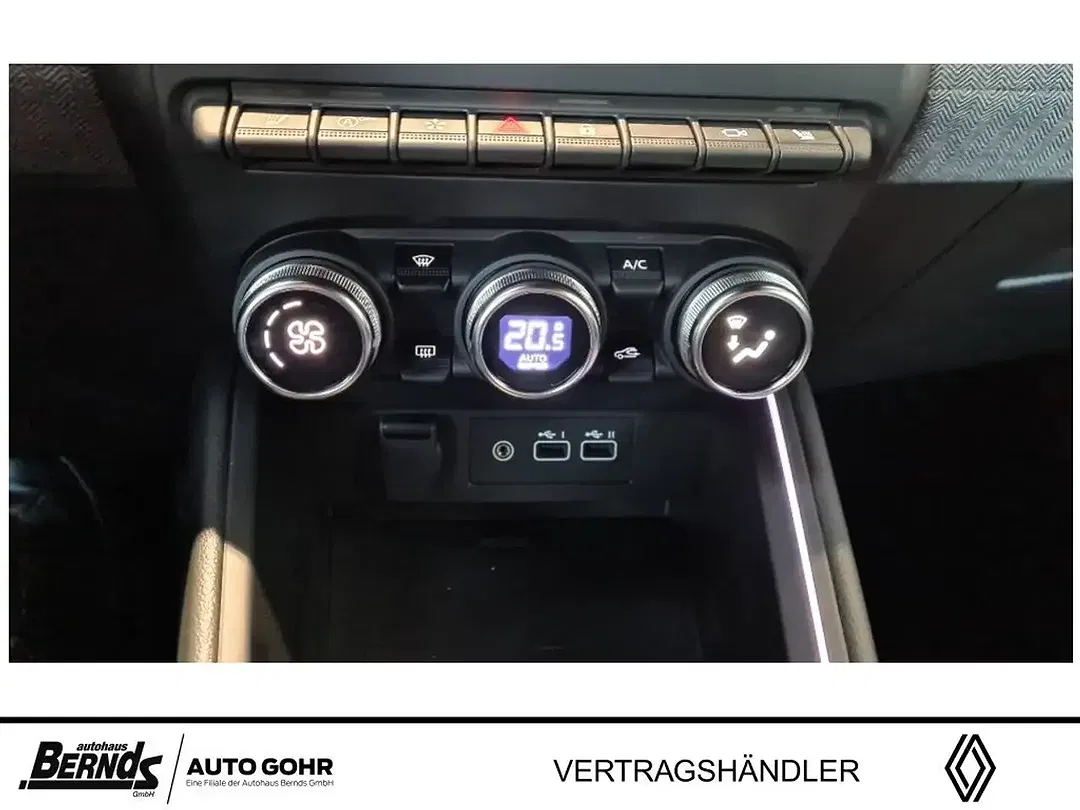 Renault Clio - Thumbnail 15