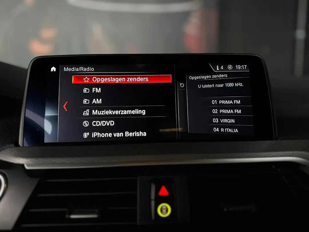 BMW X4 - Thumbnail 10