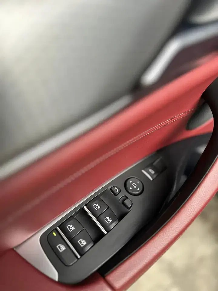 BMW X4 - Thumbnail 15