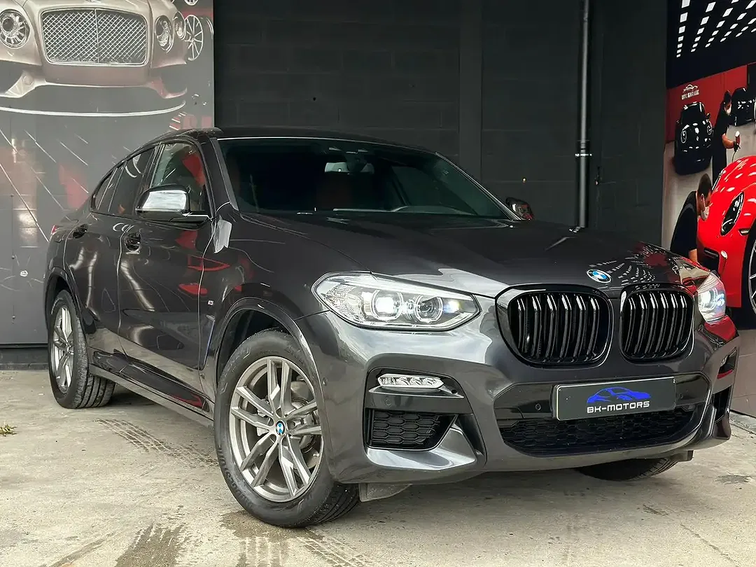 BMW X4 - Thumbnail 3
