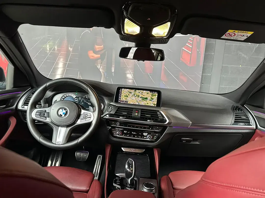 BMW X4 - Thumbnail 6