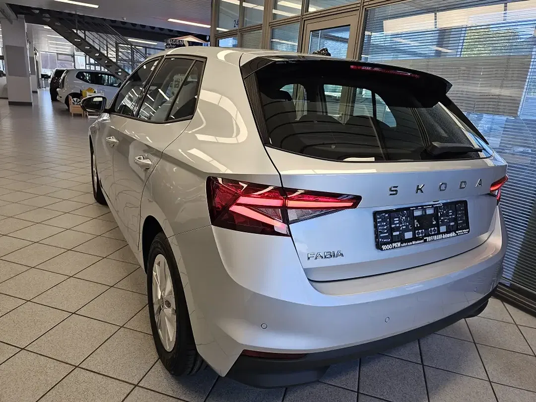 Skoda Fabia - Thumbnail 5