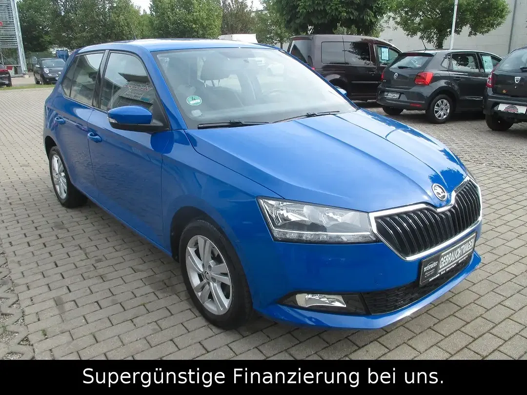 Skoda Fabia - Thumbnail 2