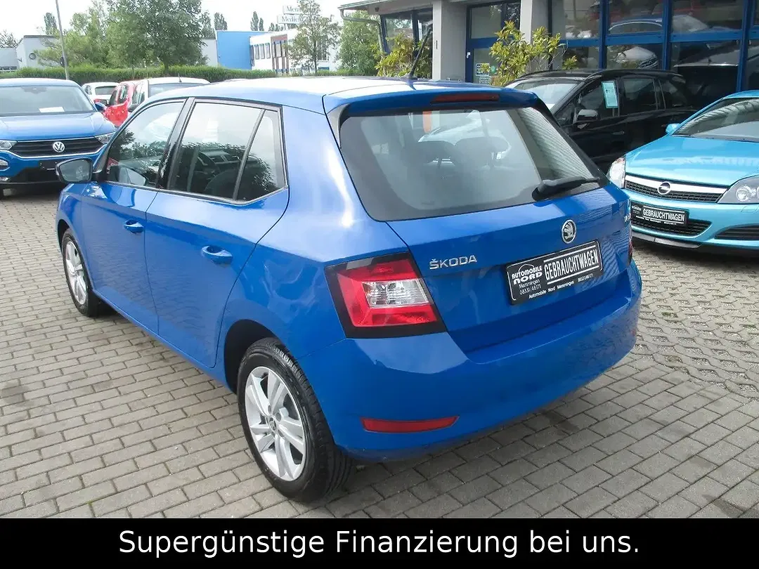 Skoda Fabia - Thumbnail 4