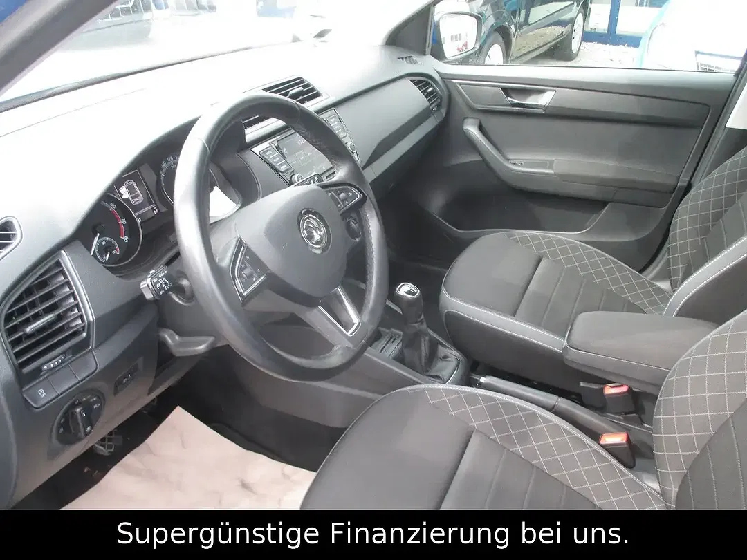 Skoda Fabia - Thumbnail 9