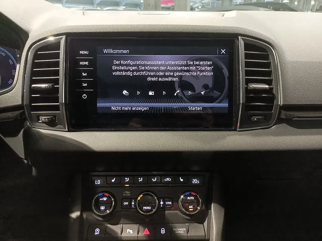 Skoda Karoq - Thumbnail 12