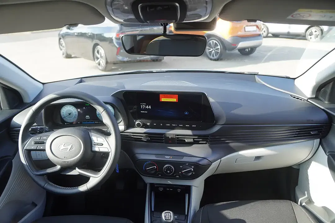 Hyundai i20 - Thumbnail 12