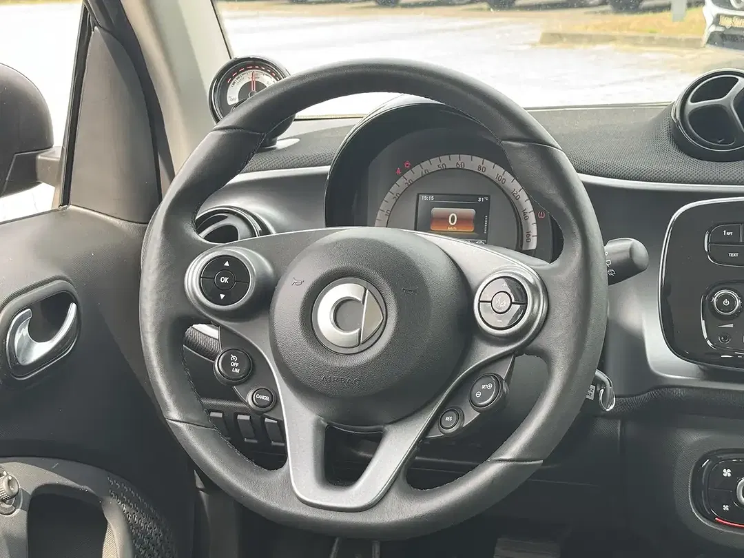 smart forTwo - Thumbnail 12