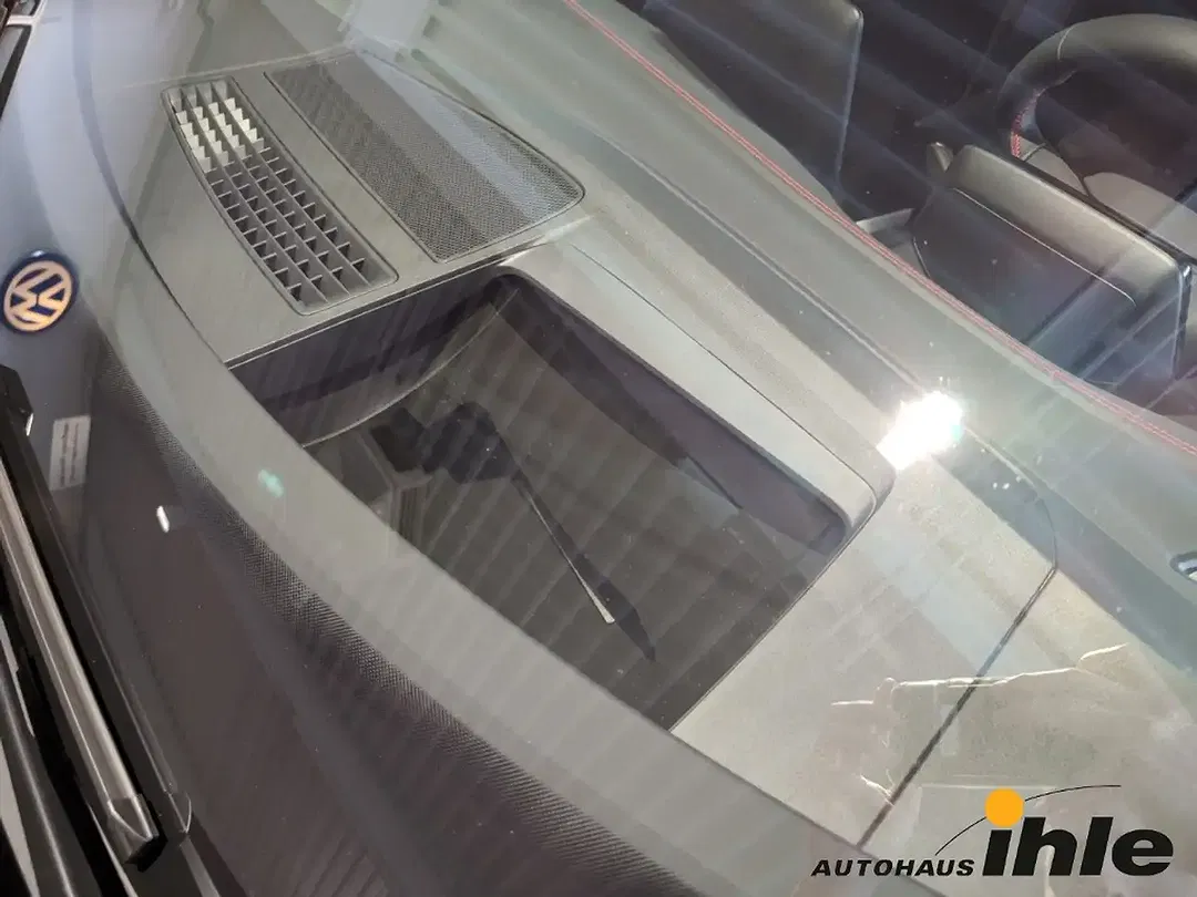 Volkswagen ID.4 - Thumbnail 15