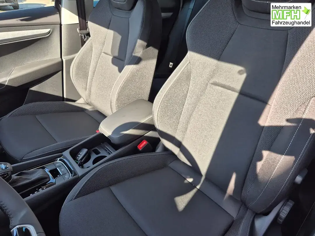 Skoda Karoq - Thumbnail 11