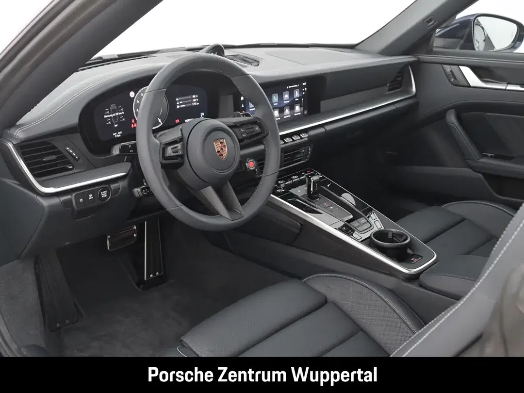 Porsche 992 - Thumbnail 11