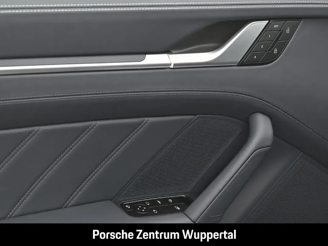 Porsche 992 - Thumbnail 13