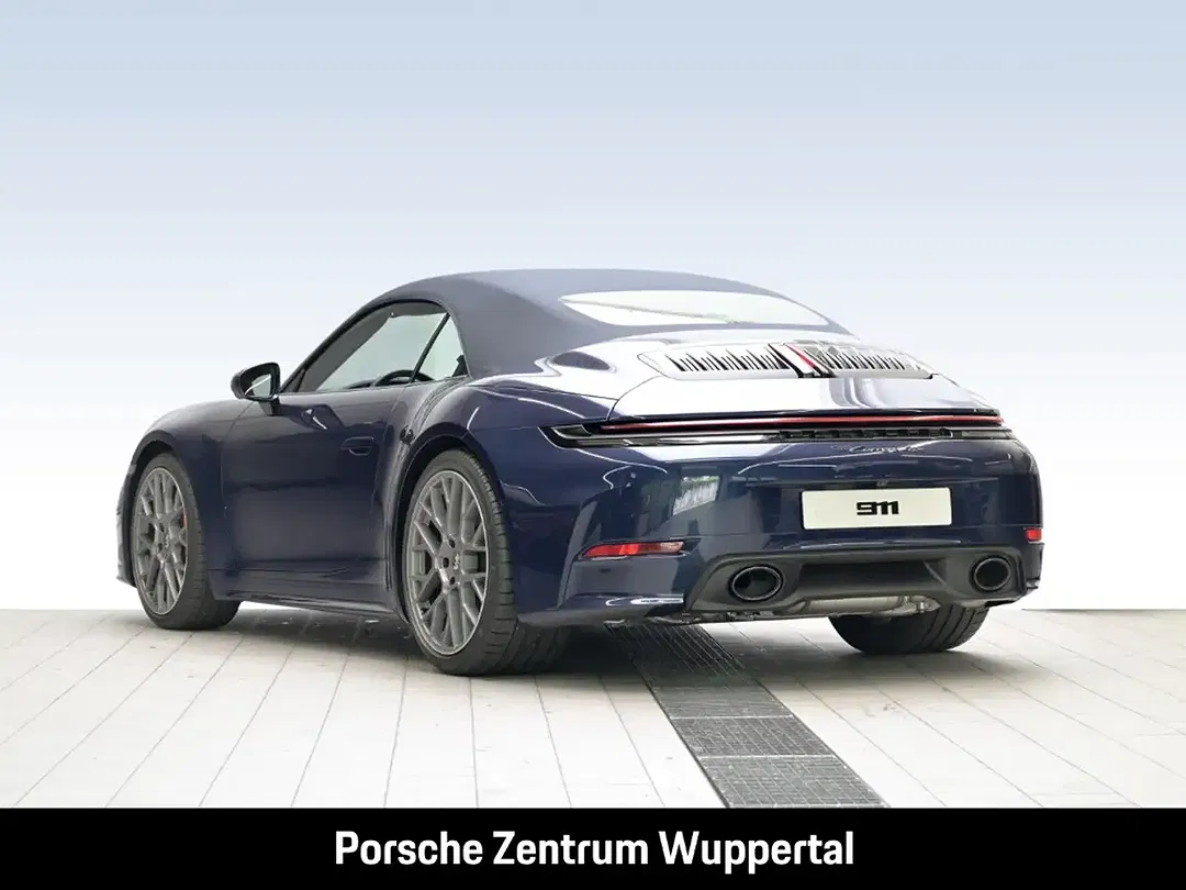 Porsche 992 - Thumbnail 3