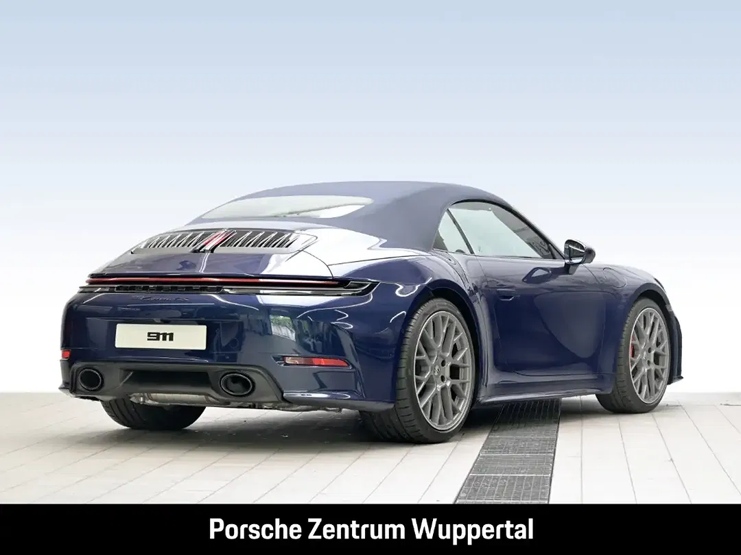 Porsche 992 - Thumbnail 4